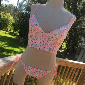 NWOT Victoria’s Secret Bikini Swimwear